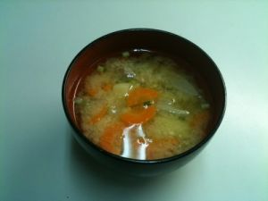 チムシンジ（レバーのお味噌汁）
