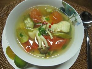 シチューマチと県産野菜のアジア風スープ