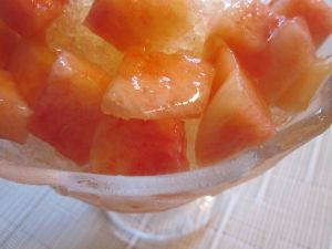 完熟桃のシークヮーサー蜜かき氷
