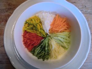 ７品目シリシリ野菜の玄米ビビンバ丼