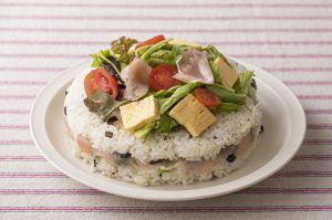 春野菜の簡単サラダ寿司