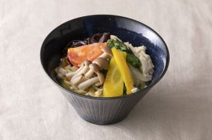 野菜たっぷりゆし豆腐サンラータン麺